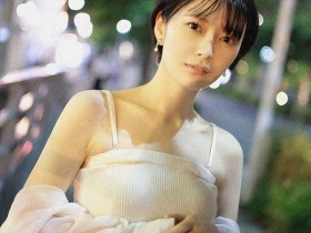 【红龙扑克】最新推荐!心理系女大生「小松本果」精选作品介绍……