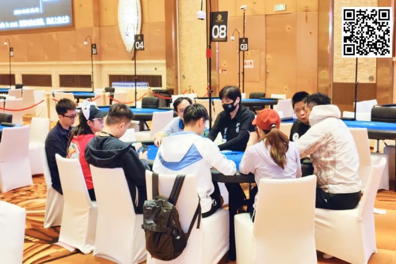 【红龙扑克】CPG®横琴湾巡游赛 | 主赛剩余22人晋级第四轮，梁宇安596.5万记分牌领跑