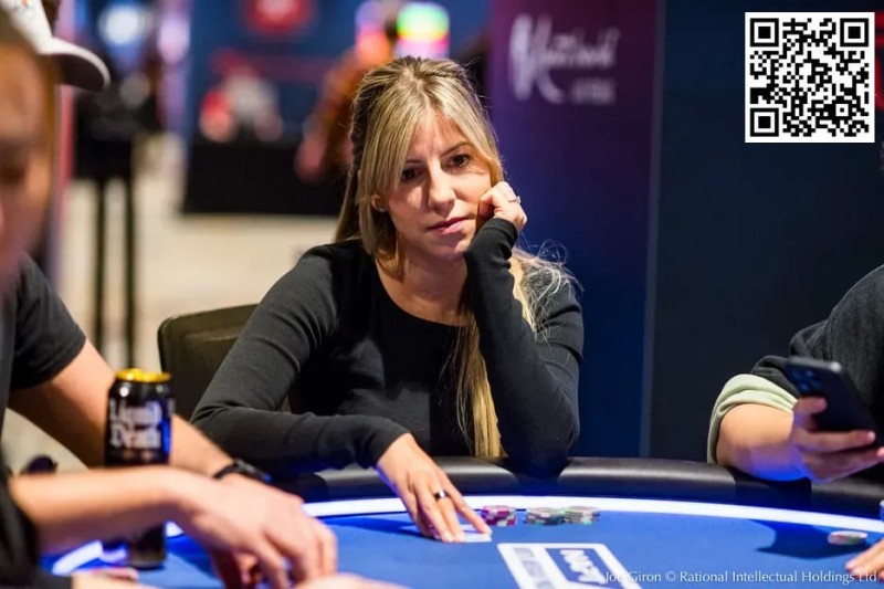 【红龙扑克】新女鲨鱼Kristen Foxen难以接受她WSOP最后一手牌，觉得自己让人失望了