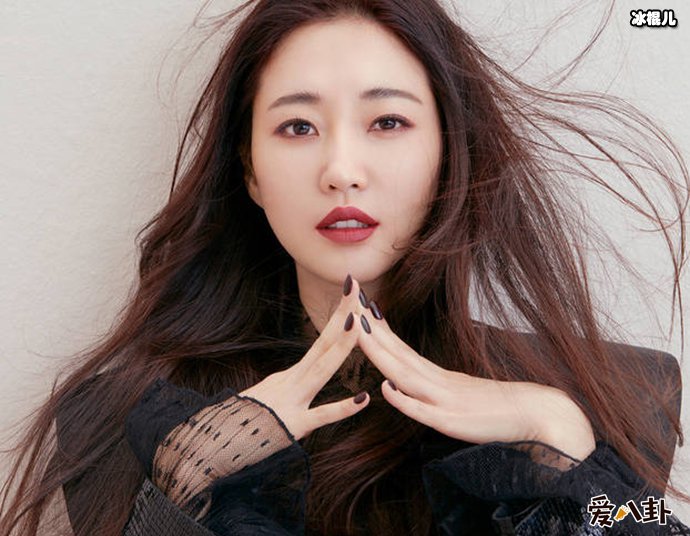 【红龙扑克】李哈妮否认分手, 同萧亚轩被过度解读真相