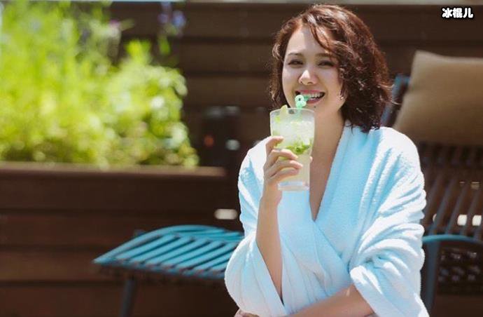 【红龙扑克】程莉莎个人资料简介, 起底程莉莎倒追郭晓冬恋情经过