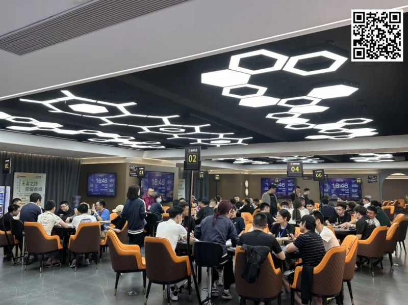 【红龙扑克】麒麟竞技丨麒麟杯10人决赛桌诞生，Zzq1991选手成为复赛领跑者！