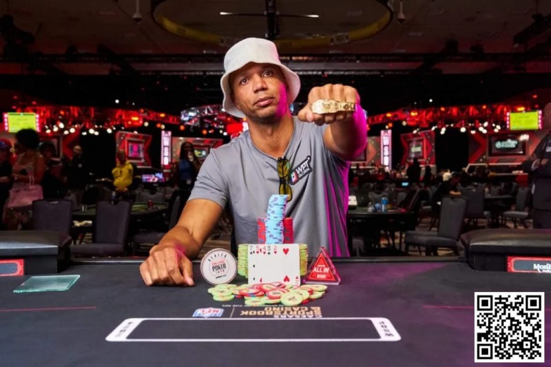 【红龙扑克】拿到27换不换？Phil Ivey手持23457赢下第11条金手链