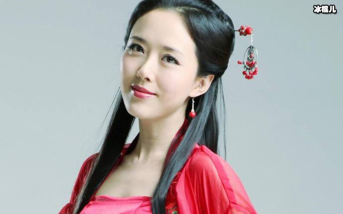 【红龙扑克】颜丹晨整容前后照片曝光, 身陷负面新闻真相如何？