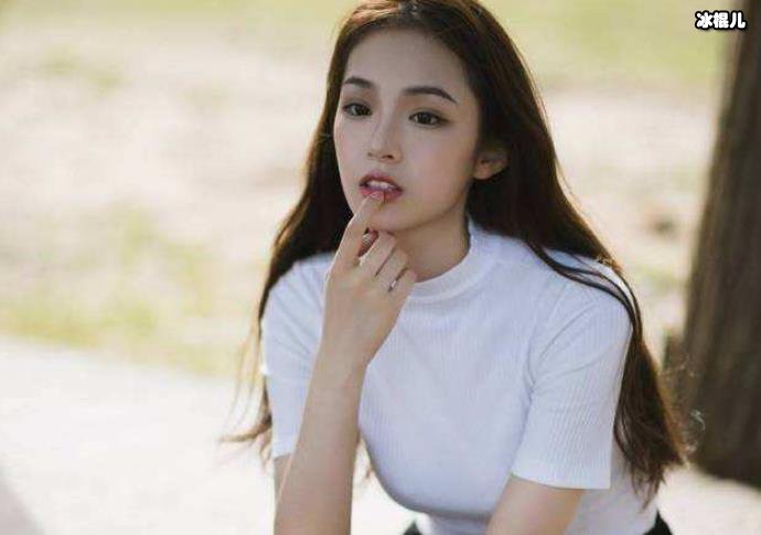 【红龙扑克】恋梦空间2朱云慧个人资料, 朱云慧富裕家境被扒是富二代吗