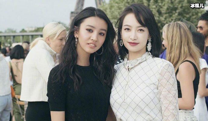 【红龙扑克】宋茜木村光希合影, 两大美女同框比美竟看不出差16岁