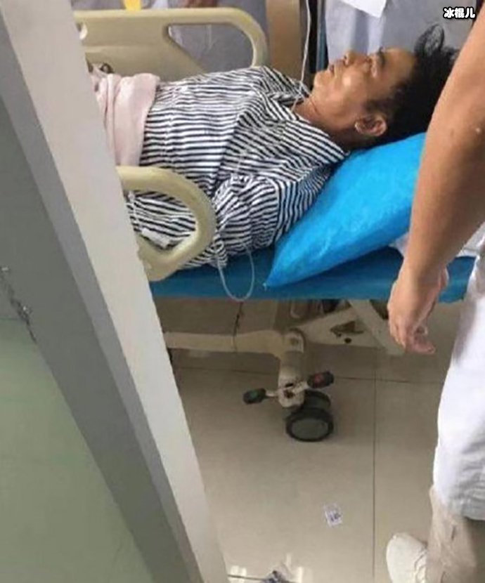 【红龙扑克】任达华首谈遇刺细节,大脑一片空白本能躲开刀