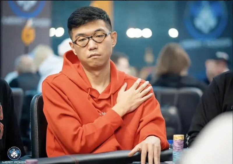 【红龙扑克】Merit Poker塞浦路斯 | 4位国人以记分牌前十强晋级主赛Day3,罗爽、魏国梁、顾悦凡等13位中国玩家纷纷晋级