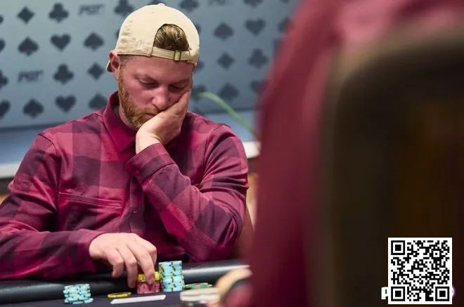 【红龙扑克】简讯 | Nick Petrangelo在第八届超级豪客碗第一天领先12名选手