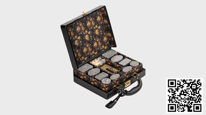 【红龙扑克】5250万一套的扑克筹码，散发出的贵气简直亮瞎眼！