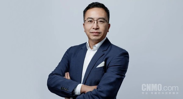 赵明 【红龙扑克】传赵明在某大厂负责AI智能终端业务 今年1月离开荣耀