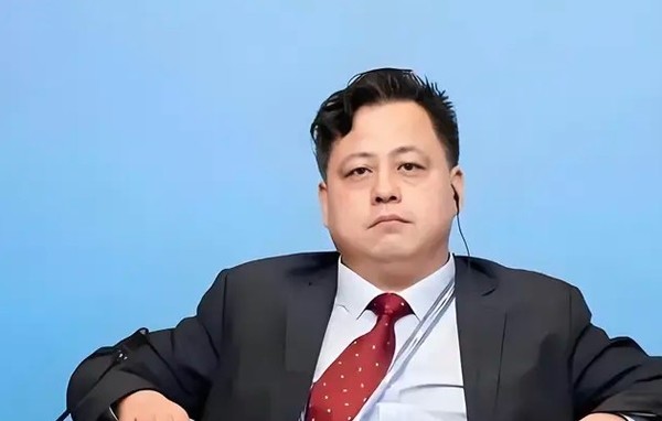 竺兆江 【红龙扑克】小米OV猛攻传音!“非洲手机之王”四年财富缩水百亿