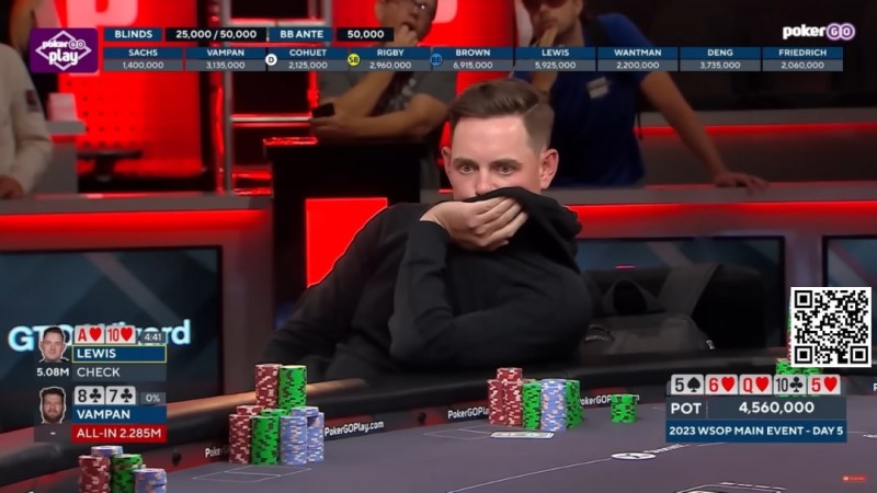 【红龙扑克】讨论 | 在WSOP主赛Day5比赛中,弃掉同花坚果:Toby Lewis的决定是否正确?