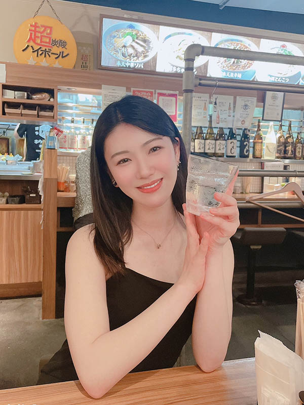 【红龙扑克】最新推荐！网页设计美女工程师《响花莲》精选作品介绍……