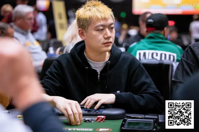 【红龙扑克】2025WSOP | 1w刀主赛A组热力开赛，Wesley跻身前十，1w刀混合赛徐强记分牌第一晋级