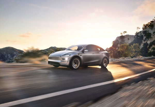 【红龙扑克】美股三大指数集体低开 特斯拉大跌超7% 卖空者大赚