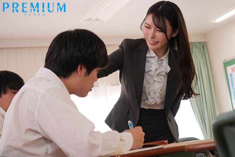 【红龙扑克】[PRED-806]在校园对学生PtoM！黑岛玲衣（黒島玲衣）的状况确定了！
