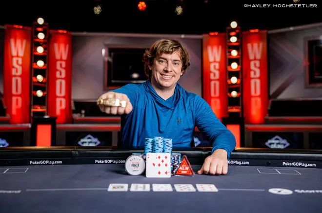 【红龙扑克】2023 WSOP Day20:Chris Brewer获得0k超级豪客赛冠军；Jungleman以终结者造型现身赛场