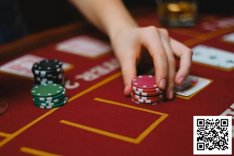 【红龙扑克】筹码不够跟注怎么办？别急着弃牌