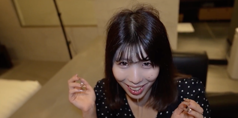 【红龙扑克】[fc2-ppv-4742218]解密！那位才刚下马出鲍的寂莫人妻水城铃（水城りん）竟然是机场地勤美女！