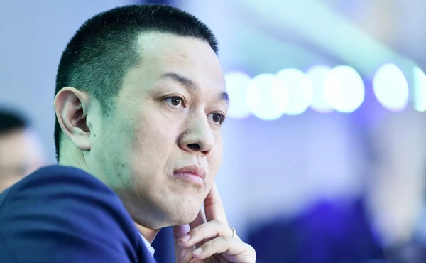 【红龙扑克】超奔驰宝马！李斌回应蔚来拿下新能源售后满意度第一