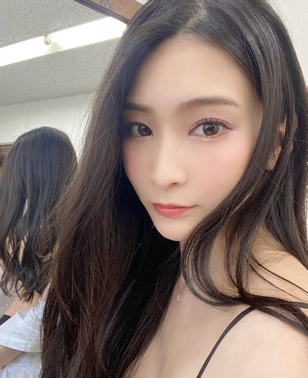 【红龙扑克】最新推荐！实力和外型兼具的暗黑女神《本庄铃》最新作品介绍……