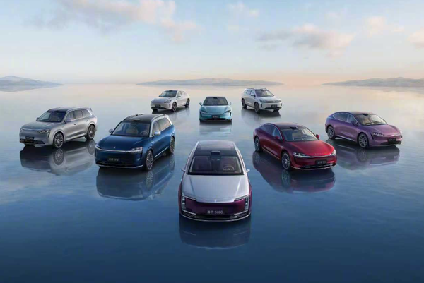 【红龙扑克】鸿蒙智行上周交付细节曝光：问界1.08万 尊界0.03万