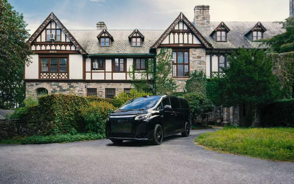 【红龙扑克】贾跃亭：FF正在推进中美中三极战略 获阿联酋皇室支持