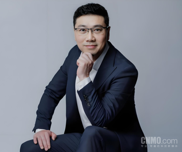 【红龙扑克】前荣耀手机副董事长万飚宣布加入远景集团 出任CEO
