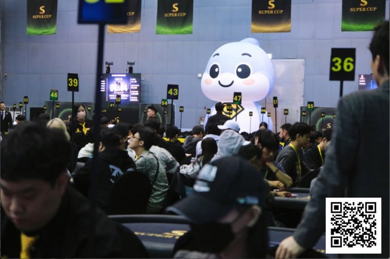 【红龙扑克】SuperCup仁川站 | 开幕赛666人参赛83人晋级，龙镇涛领跑中国选手冲击决赛圈；女士赛1吸睛登场！