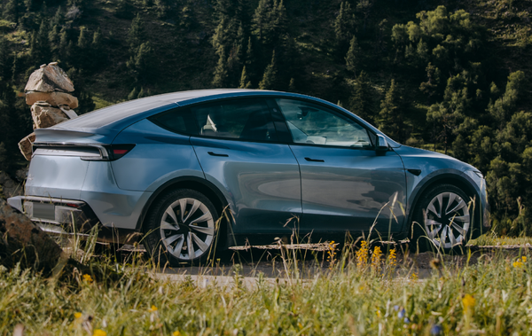 【红龙扑克】曝特斯拉中国正筹备&ldquo;简化版&rdquo;车型 预计于2026年投产