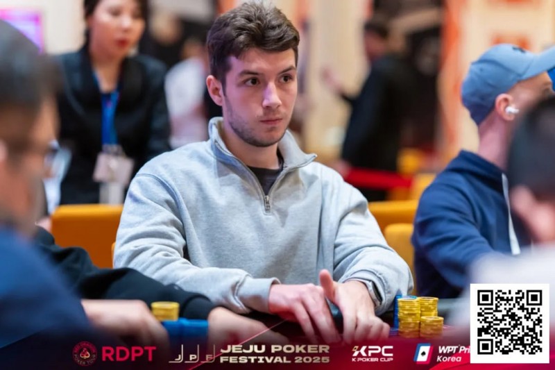 【红龙扑克】济州扑克嘉年华｜赛程燃至收官！红龙杯主赛36人争斗剩余九强争霸！明日FT中外冠军争夺战悬念拉满！唯一美女选手杨洋成焦点！