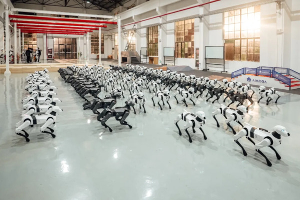 【红龙扑克】奇瑞宣布墨甲交付第1000只机器狗 年产能达1.5万台