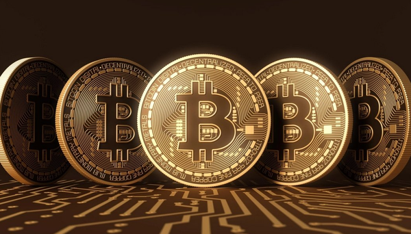 【红龙扑克】比特币USD1交易对现70%闪崩 分析称系流动性不足所致