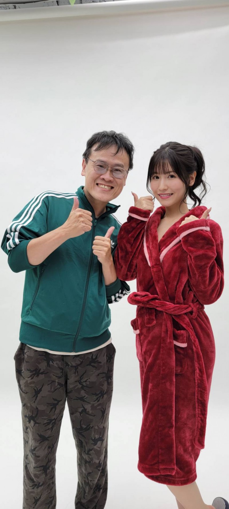 【红龙扑克】等了3年的合作!私底下的桜空もも(樱空桃)是这样!