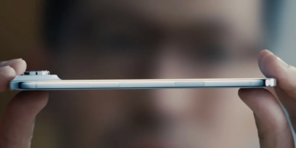 【红龙扑克】人才争夺战升级！iPhone Air设计师转投AI初创公司Hark