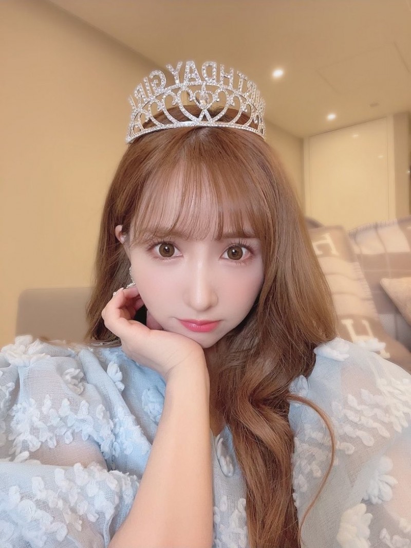 【红龙扑克】F奶「三上悠亚」欢乐庆生日，发送「激辣福利照」粉丝疯狂了！