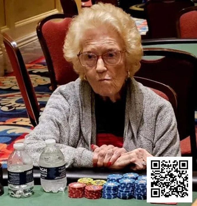 【红龙扑克】扑克老奶奶高龄88岁，首次参加千人MTT竟一路打到第14名！