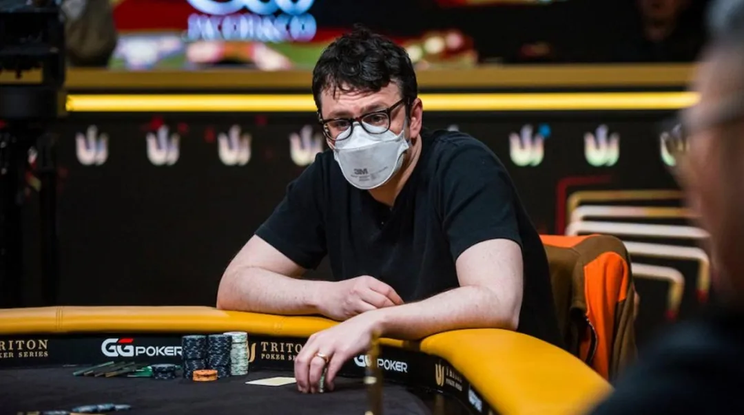 【红龙扑克】Triton蒙特卡洛惊现教科书级心理博弈：Haxton如何用“三层思维”让对手在河牌弃掉超对？