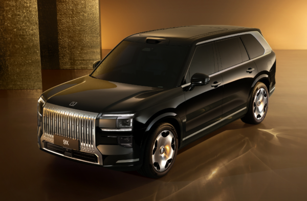 极氪9X 【红龙扑克】2026年1月插电混动车销量:极氪9X获30万级以上第一