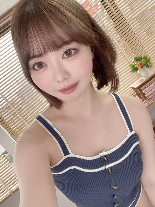 【红龙扑克】最新推荐！唇红齿白的C奶小只马《百濑飞鸟》精选作品介绍……