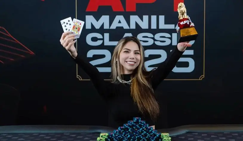 【红龙扑克】从网红到冠军:蕾拉夺APT金牌背后，女子战队如何撬动千亿流量经济？