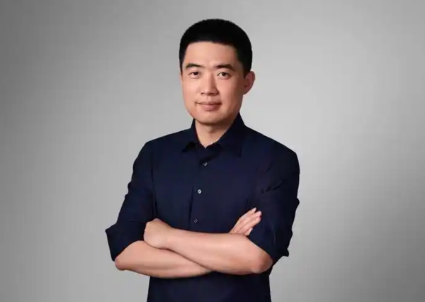 【红龙扑克】曝李想拟回购部分理想汽车港股市场股份 总额还在讨论