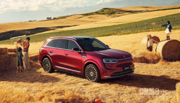 【红龙扑克】华为靳玉志：ADS Pro城区领航辅助NCA将正式开启推送