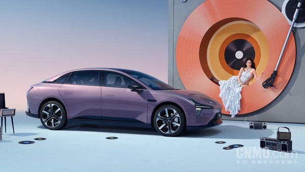 【红龙扑克】2026款小鹏MONA上市定档4月2日 搭载图灵AI芯片