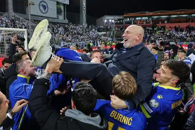 【红龙扑克】从扑克桌到波黑重返世界杯的功勋主帅:谢尔盖·巴巴雷茨的非典型主帅之路