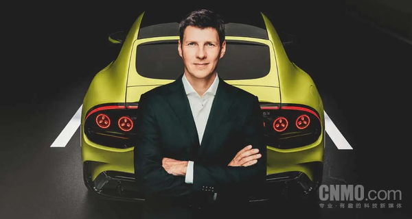 迈克尔·席贝 【红龙扑克】AMG CEO:新款电动GT四门版需亲身体验才能感受魅力