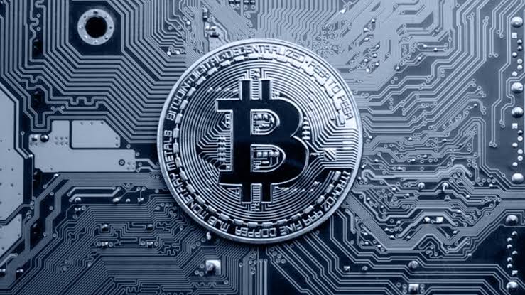 【红龙扑克】OTC平台比特币储备降至12.3万枚创历史新低,多重信号交织影响市场情绪