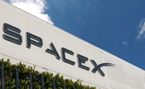 SpaceX 【红龙扑克】纳斯达克100指数下周一正式调整 SpaceX权重增至2.82%
