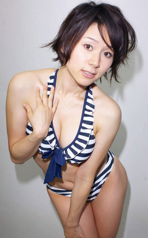 【红龙扑克】最新推荐!AV堀北真希「木下柚花」精选作品介绍……